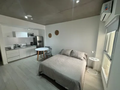 Teniente Juan Domingo Peron 4100, Piso 3