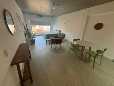 Teniente Juan Domingo Peron 4100, Piso 4