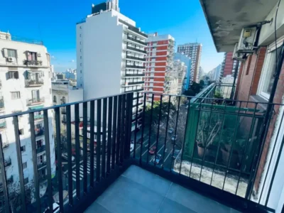Av San Juan 1900, Piso 8