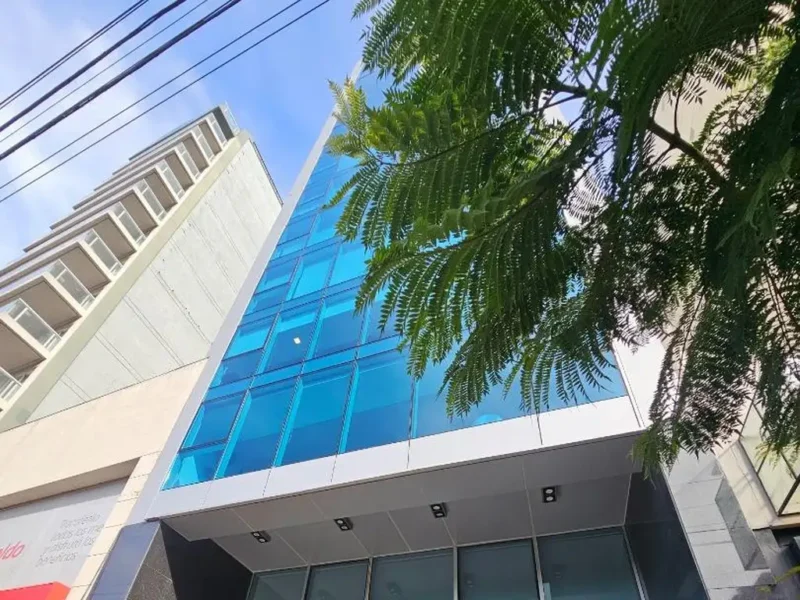Av. Del Libertador Al 6100 , Piso 12